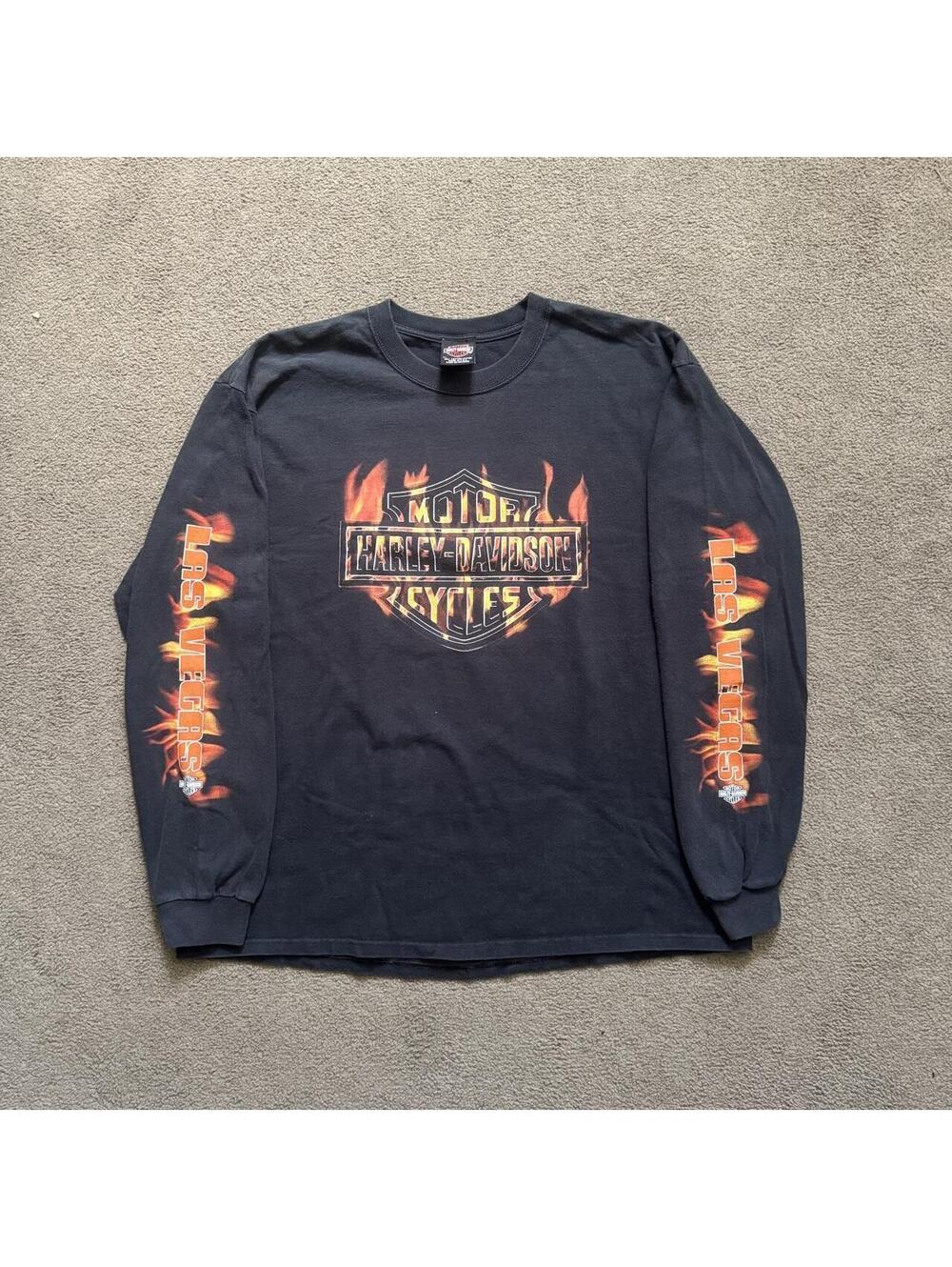 Vintage Y2K Flame Harley Emblem Longsleeve with Las Vegas Flame Sleeve Hits